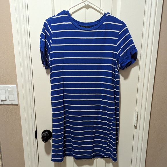 Lulu's Blue T-Shirt Dress Medium - Picture 3 of 6